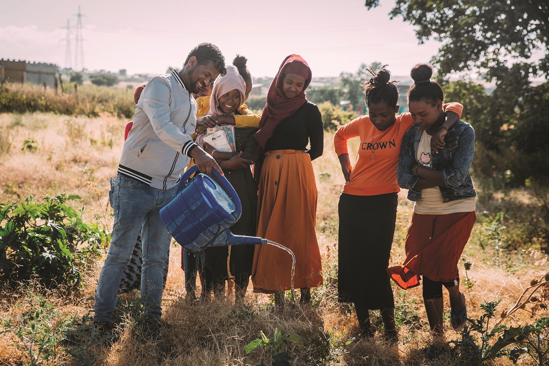 Fyrstu fjölskyldurnar útskrifaðar í Eþíópíu