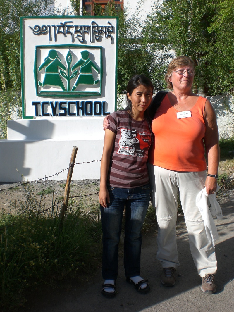 Ingibjörg átti ekki von á að hún myndi nokkurn tímann fá tækifæri á að ferðast til þessa fjarlæga bæjar og hitta Sonam. En ótrúleg tilviljun varð til þess að þetta tækifæri kom upp í hendur Ingibjargar árið 2007.