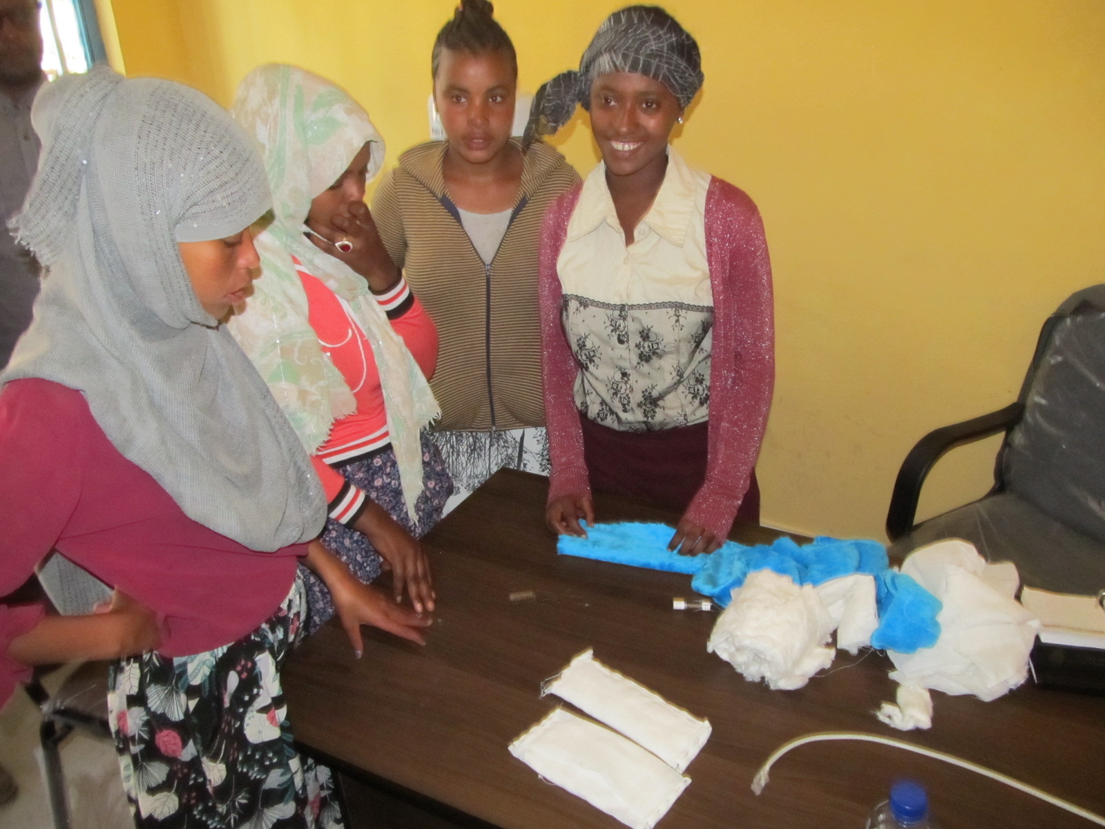 Svona gera þær heimagerð dömubindi