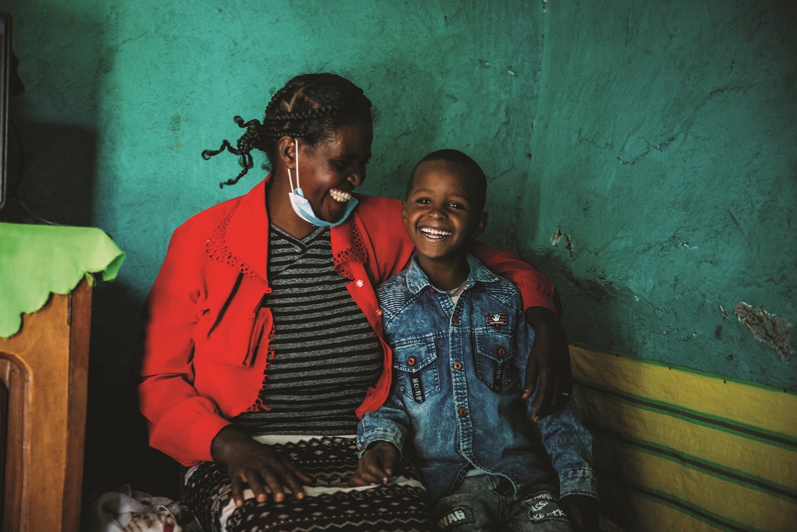 270 fjölskyldur lausar úr viðjum fátæktar