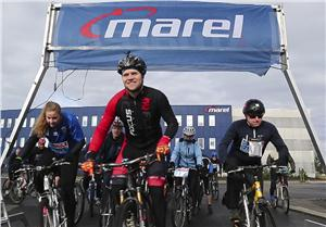 Starfsmenn Marel hlaupa og hjóla til Afríku