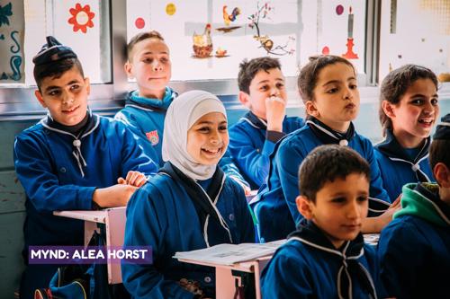 Börnin sækja í hamingjuna í skólanum