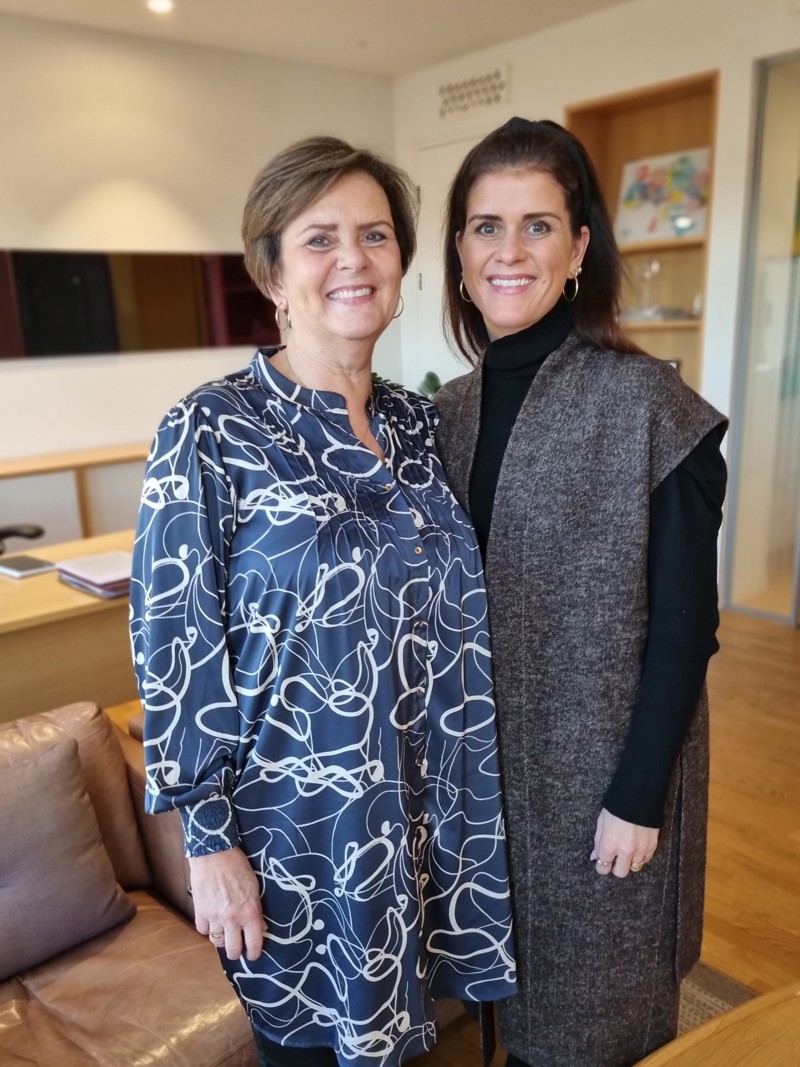 Fjóla skrapp til Reykjavíkur í heimsókn á skrifstofu Þórdísar í fjármálaráðuneytinu til að veita SOS þetta viðtal. 