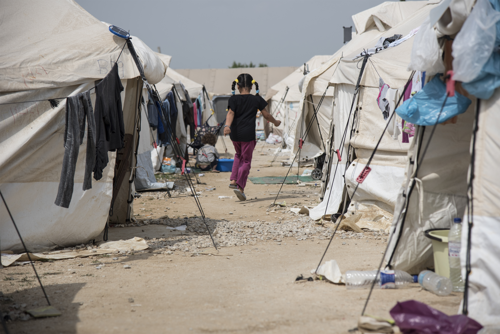 Barn í Diavata flóttamannabúðunum