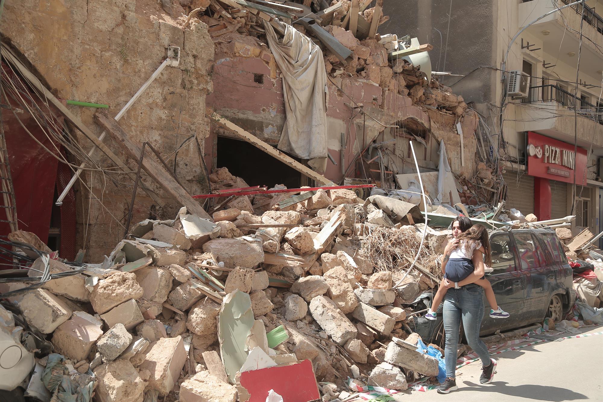 Söfnunarfé sent til Beirút